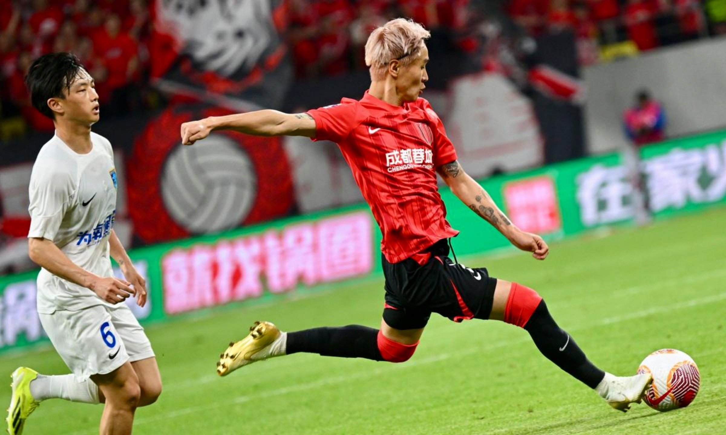 关于清晨成都蓉城复出首秀——意甲节点到来，态度坚定，轮换策略成焦点的信息